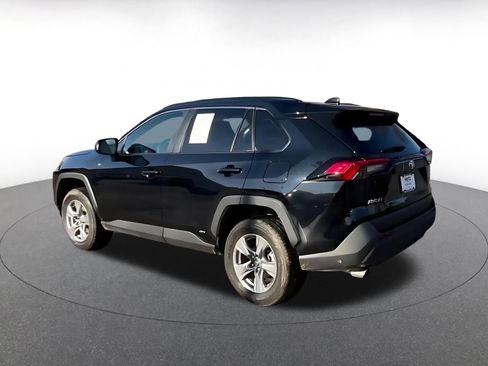 Used 2025 Toyota RAV4 LE image 10