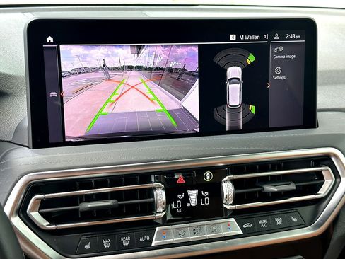 Certified 2024 BMW X3 sDrive30i w/ Premium Package RWD image 14