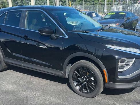 Used 2024 Mitsubishi Eclipse Cross LE AWD/4WD image 2