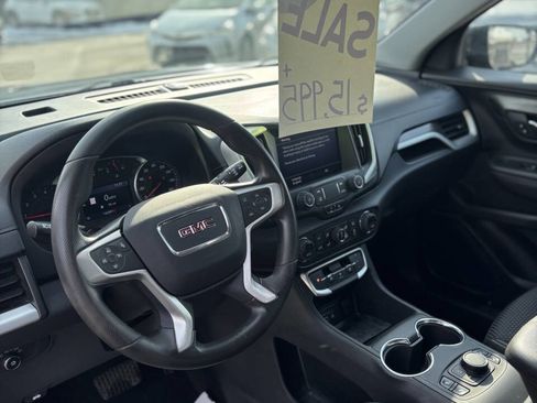 Used 2022 GMC Terrain SLE w/ Driver Convenience Package AWD/4WD image 10