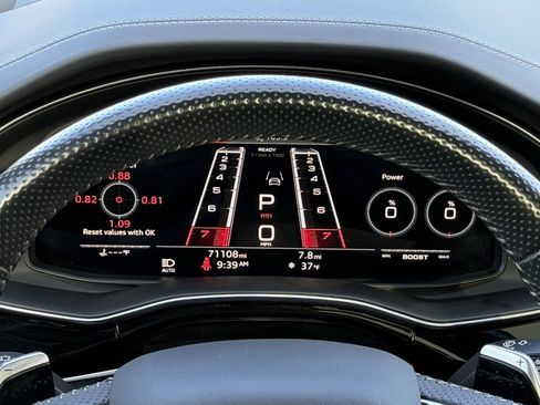 Used 2021 Audi RS Q8 4.0T w/ Carbon Optic Package image 43