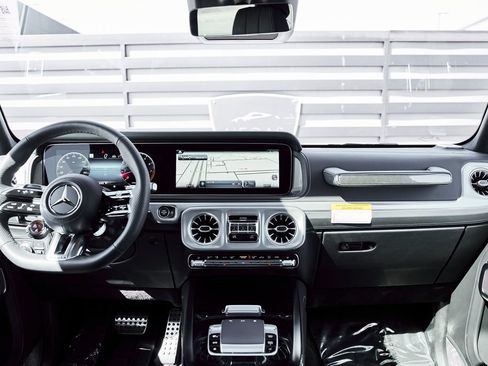 Used 2026 Mercedes-Benz G 63 AMG 4MATIC image 54
