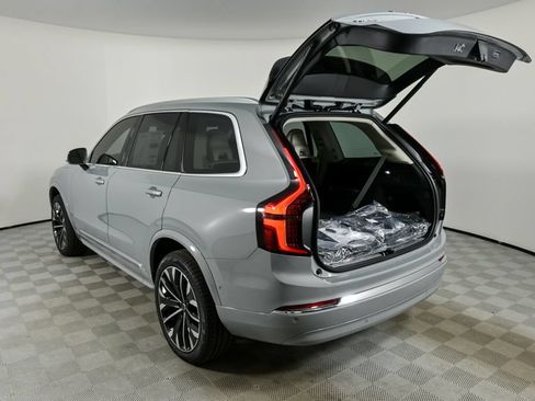 Used 2026 Volvo XC90 B6 Ultra w/ Protection Package AWD/4WD image 36