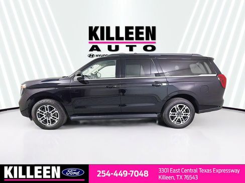Used 2025 Ford Expedition Max Active AWD/4WD image 4