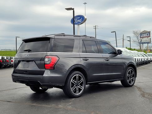 Used 2020 Ford Expedition Limited w/ Equipment Group 303A image 4