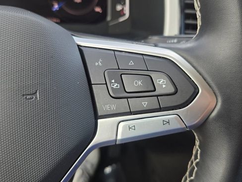 Used 2023 Volkswagen Atlas SE FWD image 25