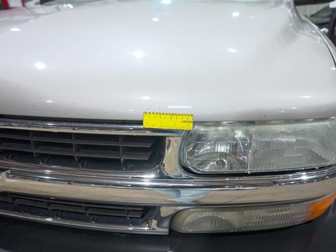 Used 2004 Chevrolet Tahoe LS image 26