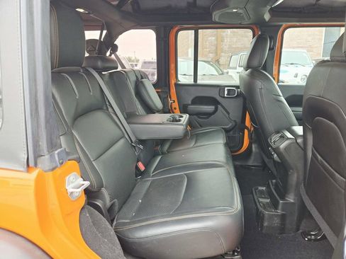 Used 2025 Jeep Wrangler Unlimited Sport S 4xe AWD/4WD image 15