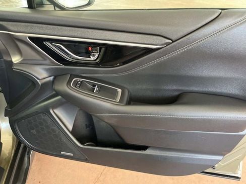 Used 2025 Subaru Outback Limited XT image 22