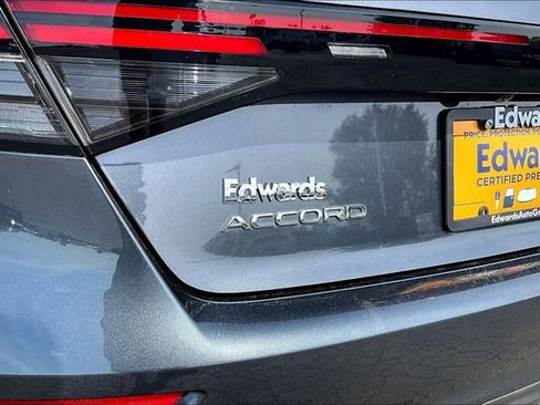 Used 2023 Honda Accord EX image 22