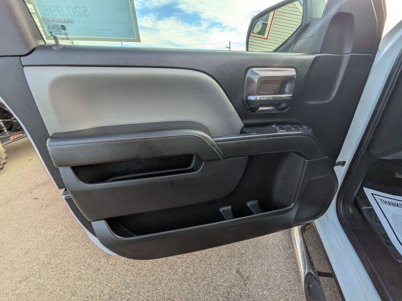 Used 2014 GMC Sierra 1500 4x4 Regular Cab w/ Sierra Convenience Package image 19