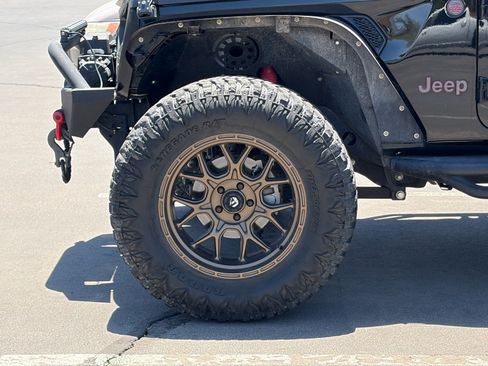 Used 2019 Jeep Wrangler Unlimited Rubicon AWD/4WD image 6