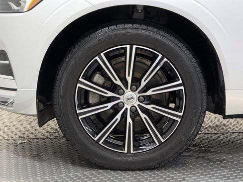 Used 2021 Volvo XC60 T6 Inscription image 4