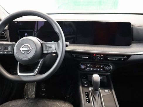 New 2026 Nissan Kicks SV w/ SV Premium Package image 12