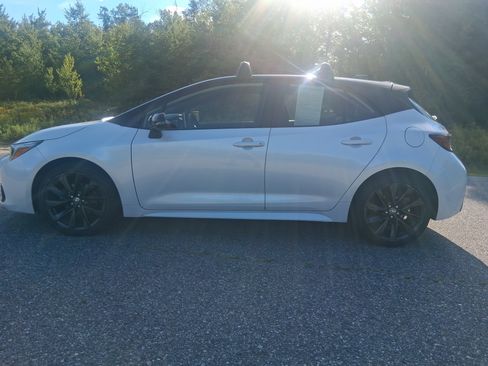Used 2024 Toyota Corolla XSE FWD image 8