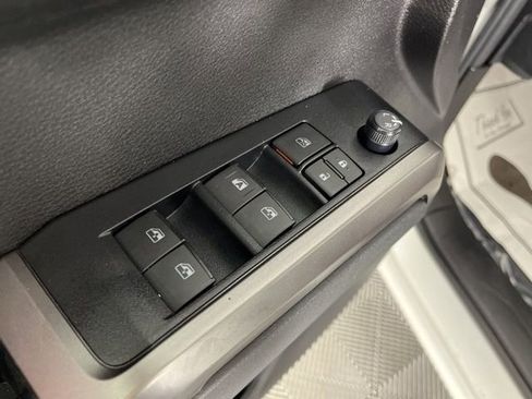 Used 2023 Toyota Tacoma SR5 RWD image 30