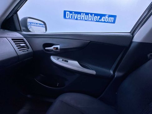 Used 2010 Toyota Corolla S image 31
