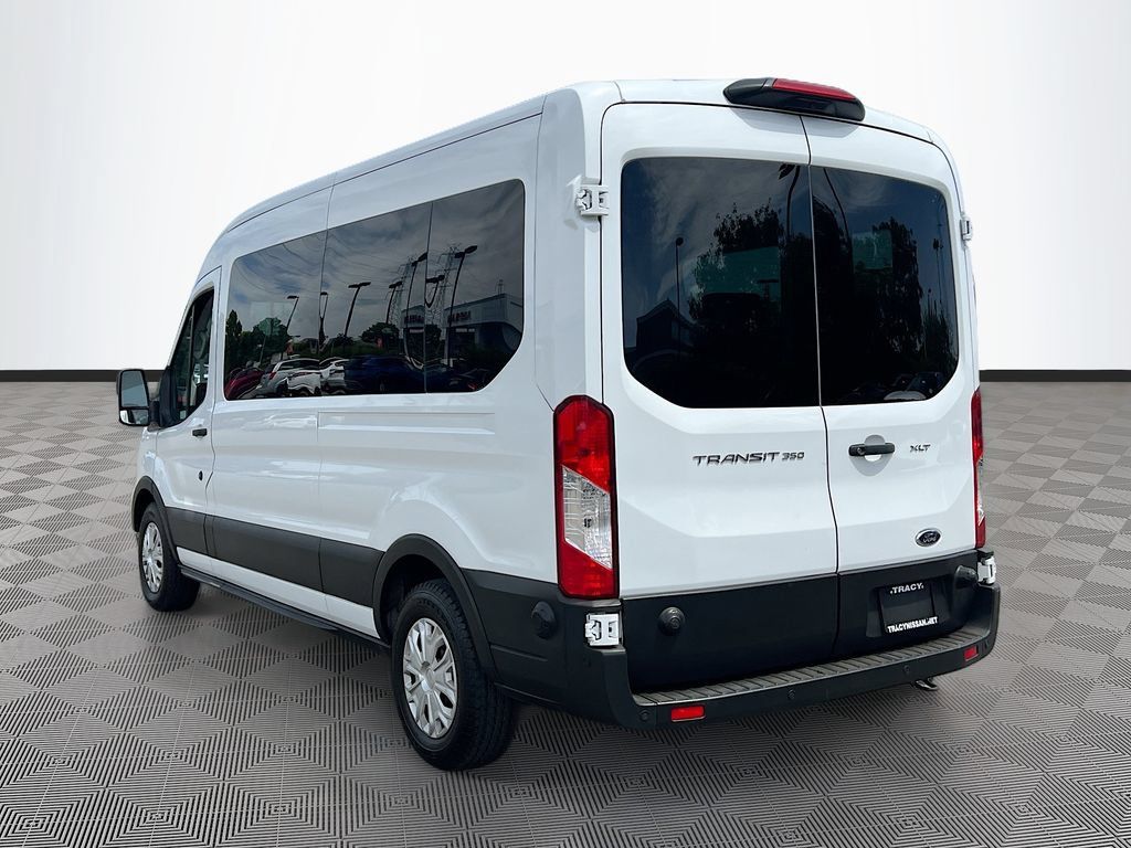 Used 2024 Ford Transit 350 XLT RWD image 5
