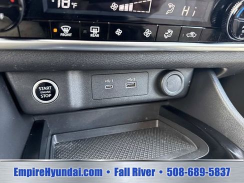 Used 2023 Nissan Rogue SV AWD/4WD image 31