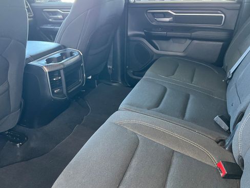Used 2025 RAM 1500 Big Horn AWD/4WD image 9