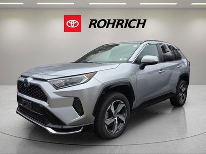 Used 2021 Toyota RAV4 SE w/ Weather & Moonroof Package