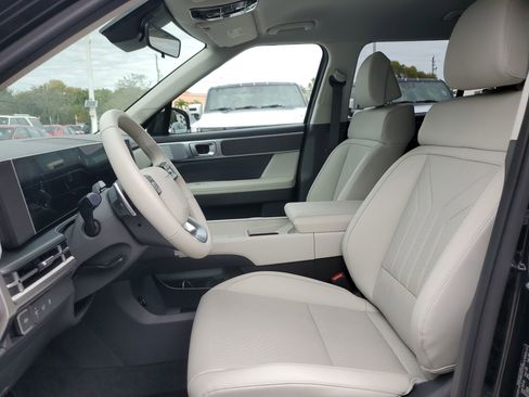 Used 2025 Hyundai Santa Fe SEL image 15