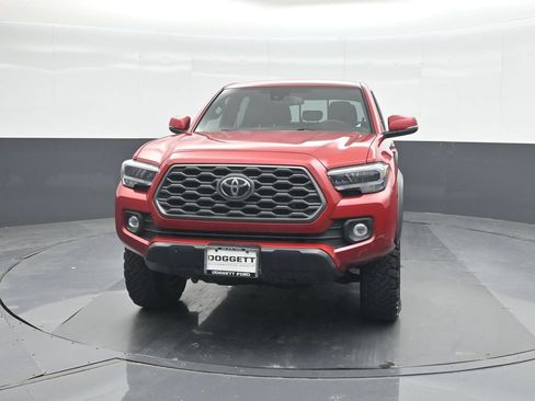 Used 2023 Toyota Tacoma TRD Off-Road w/ Technology Package AWD/4WD image 5