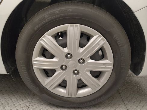 Used 2023 Kia Rio LX FWD image 31