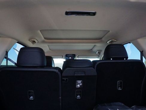 Certified 2025 Genesis GV80 2.5T Select image 21