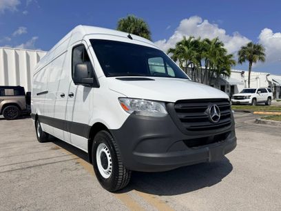 Used 2023 Mercedes-Benz Sprinter 2500 w/ Dashboard Charging Package