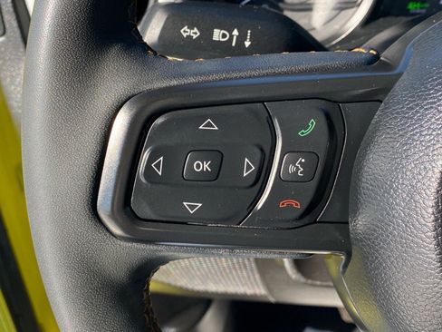 Used 2024 Jeep Wrangler Willys image 17
