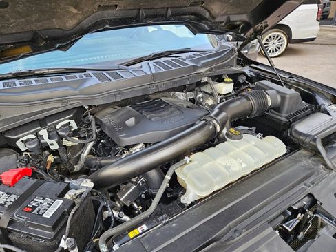 Used 2022 Ford F150 Lariat w/ Equipment Group 502A High image 31