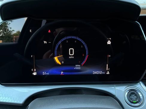 Used 2025 Chevrolet Trax LT FWD image 37
