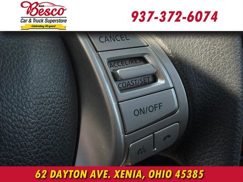 Used 2014 Nissan Rogue SV w/ SV Premium Package AWD/4WD image 11