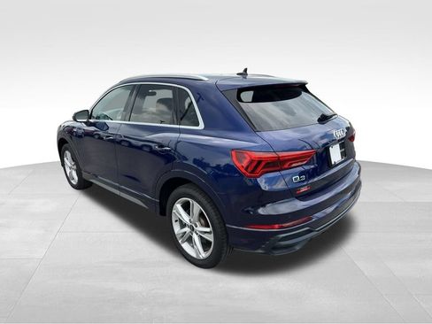 Used 2021 Audi Q3 2.0T Premium w/ Convenience Package AWD/4WD image 5