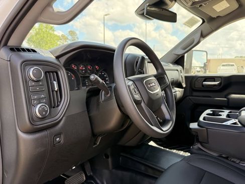 New 2026 GMC Sierra 2500 Pro image 13