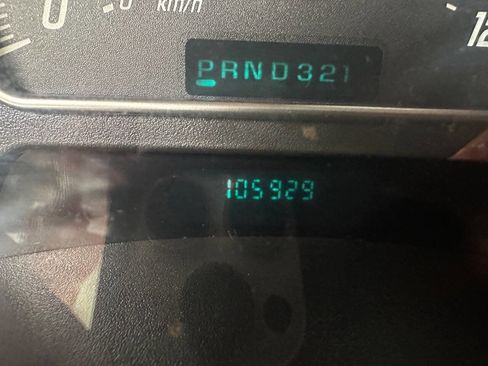 Used 2005 GMC Envoy SLE AWD/4WD image 13