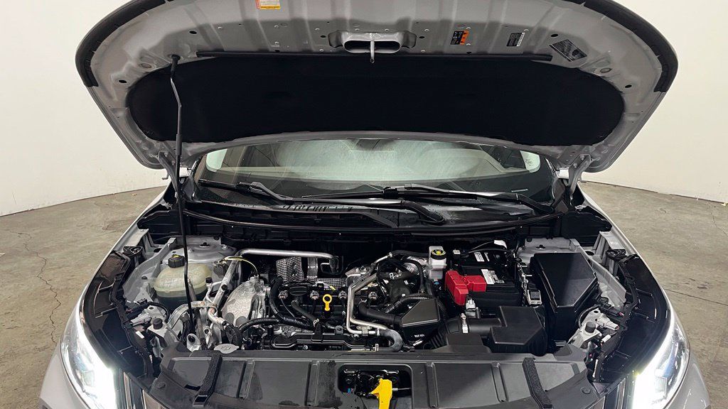 Used 2021 Nissan Rogue SV FWD image 7