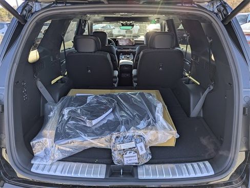 New 2025 Hyundai Palisade Calligraphy image 13