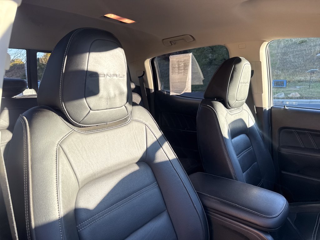 Used 2021 GMC Canyon Denali AWD/4WD image 29