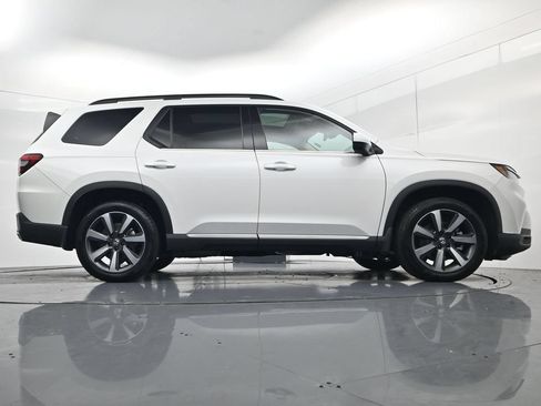 Used 2024 Honda Pilot Touring image 51