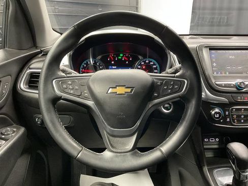 Used 2023 Chevrolet Equinox LT FWD image 18