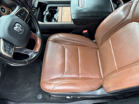 Used 2021 RAM 1500 Limited image 12