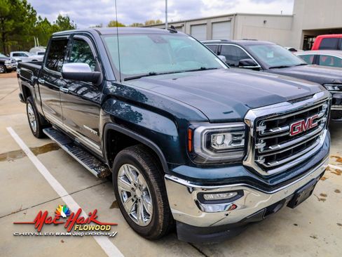 Used 2018 GMC Sierra 1500 SLT image 2