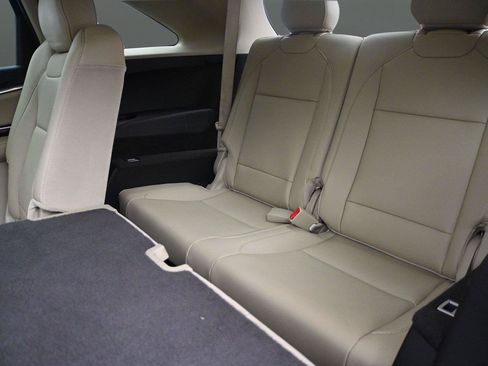 Used 2015 Acura MDX w/ Technology Package AWD/4WD image 13