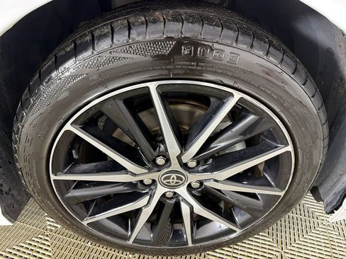 Used 2023 Toyota Camry SE image 12