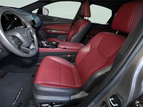 Used 2022 Lexus NX 350 AWD image 11
