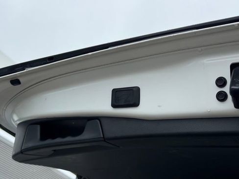 Used 2019 Toyota RAV4 Limited w/ Cold Weather Package image 39