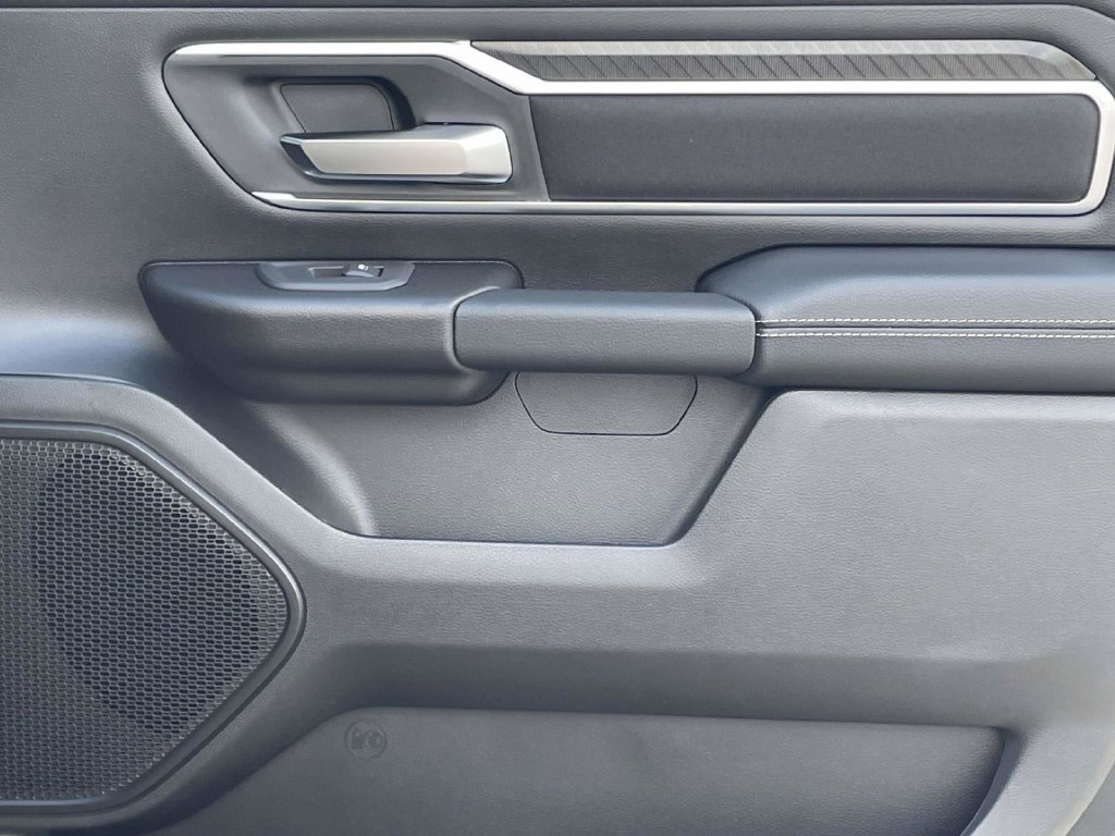 New 2026 RAM 1500 Big Horn AWD/4WD image 18