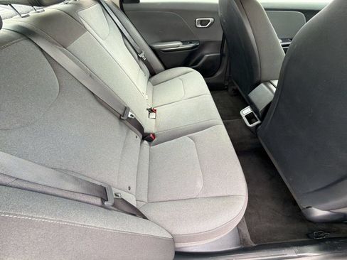 Used 2025 Kia K4 FWD image 33